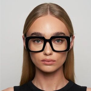 Elisa Johnson “Maya” Glasses in Gloss Black (NWT)